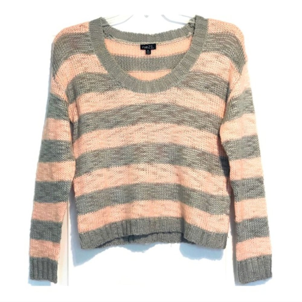 🎉 Super Soft Wool Crochet Long Sleeve Top Striped